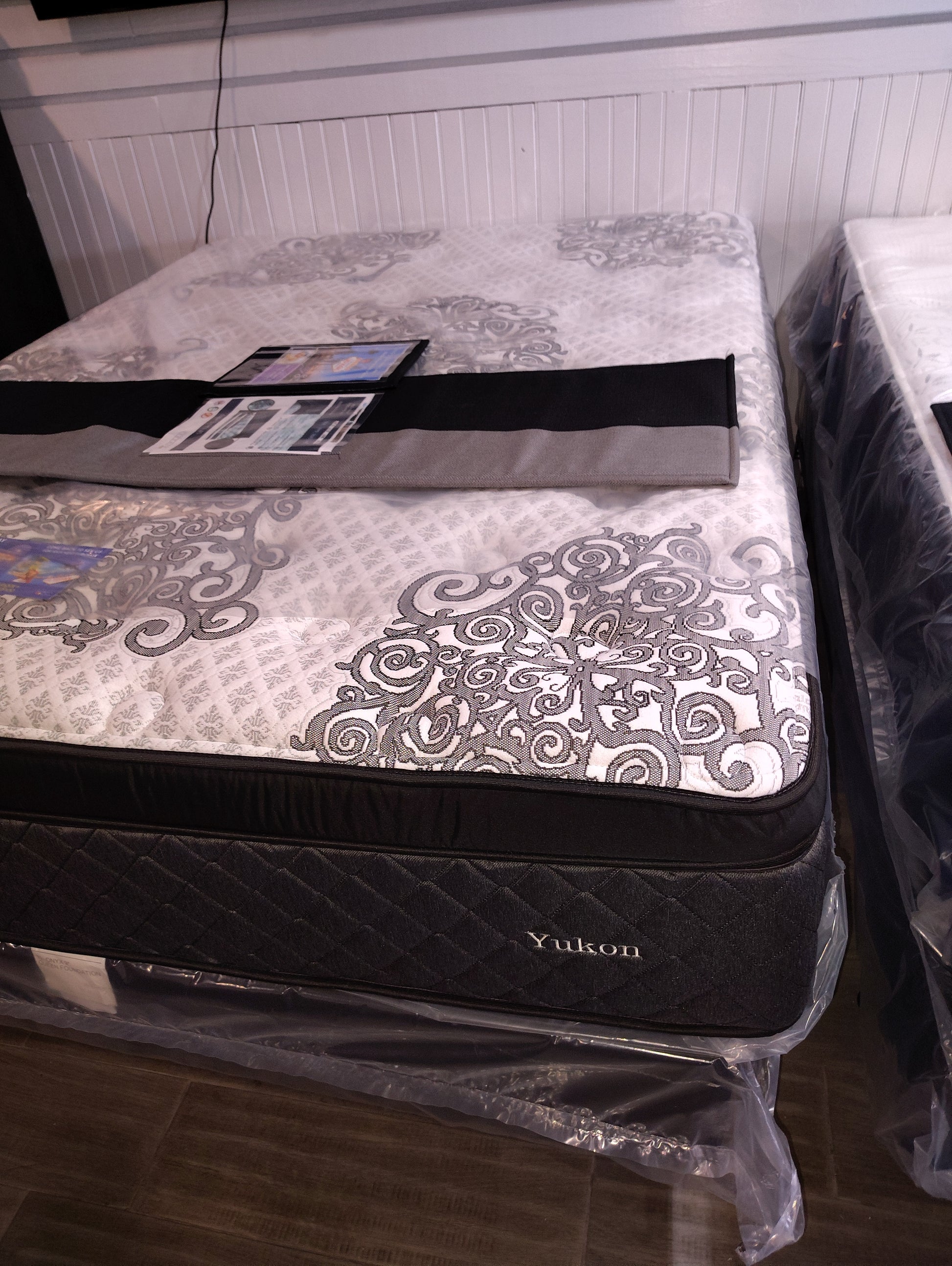 14" Yukon Eurotop Mattress